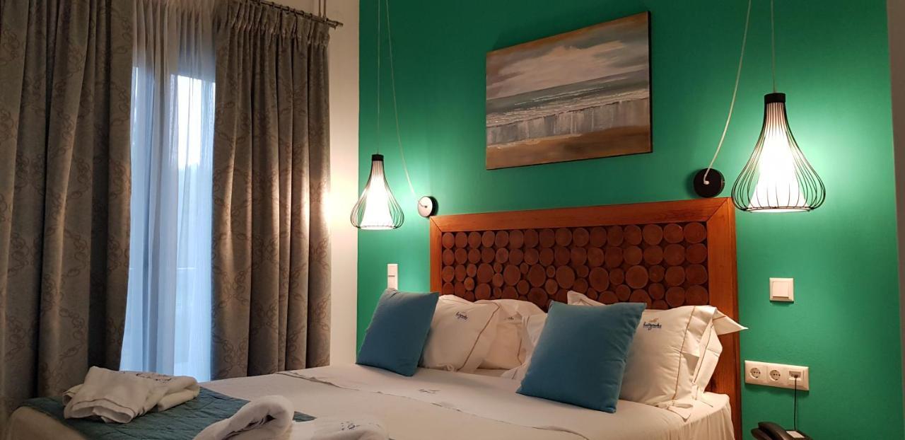 Hatzoudis Luxury Suites Chrisi Ammoudia Eksteriør billede