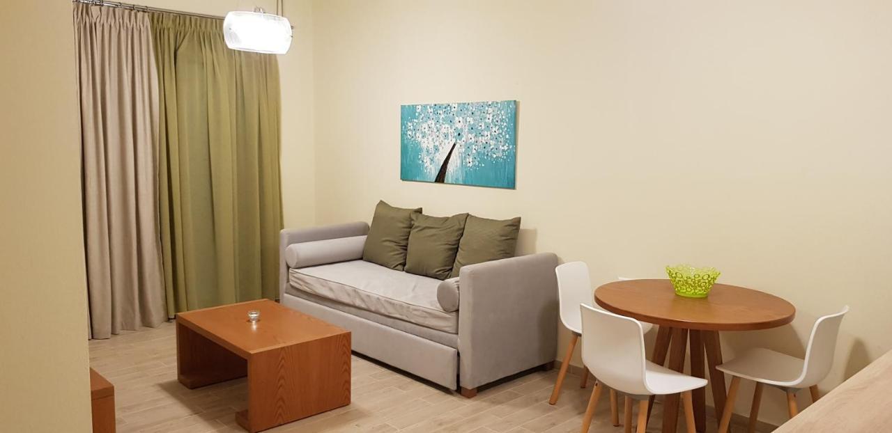 Hatzoudis Luxury Suites Chrisi Ammoudia Eksteriør billede