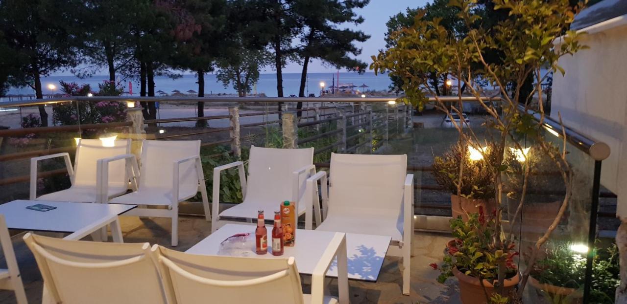 Hatzoudis Luxury Suites Chrisi Ammoudia Eksteriør billede